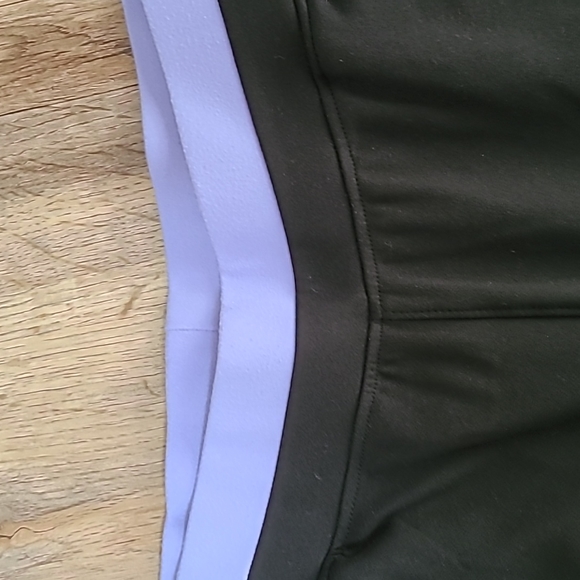 FILA BRAND WOMENS BLACK TRAINING CROP PANTS SIZE XL - Picture 3 of 11